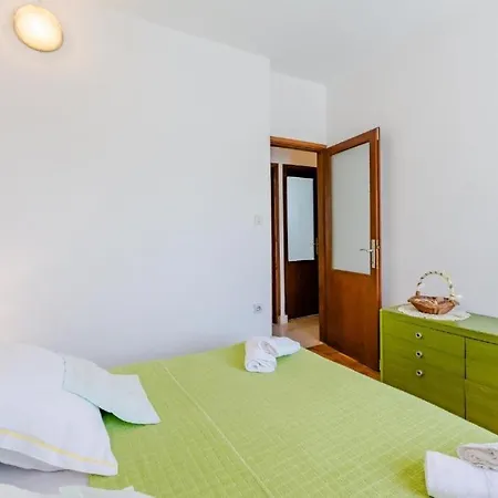 Duje Appartement *